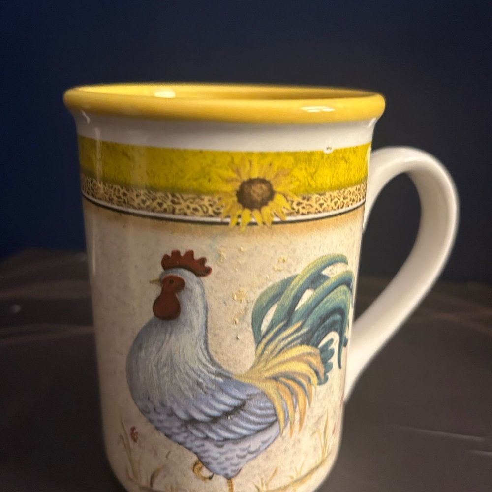 VINTAGE GIBSON Green Tail ROOSTER SUNFLOWERS COFFEE CUP MUG